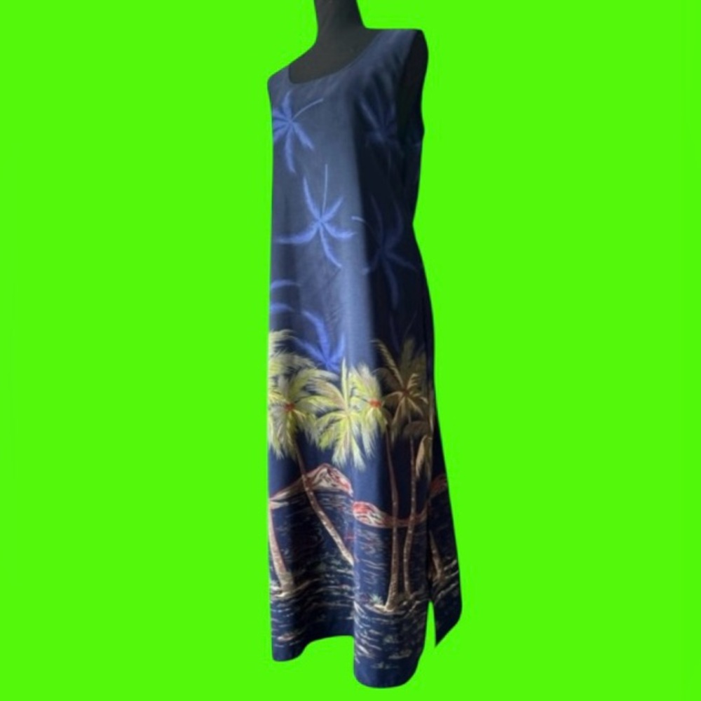🌴VTG! HAWAIIAN MAXI DRESS BY LOOKING GOOD! STUNNING ONE OF A KIND! LIKE NEW!